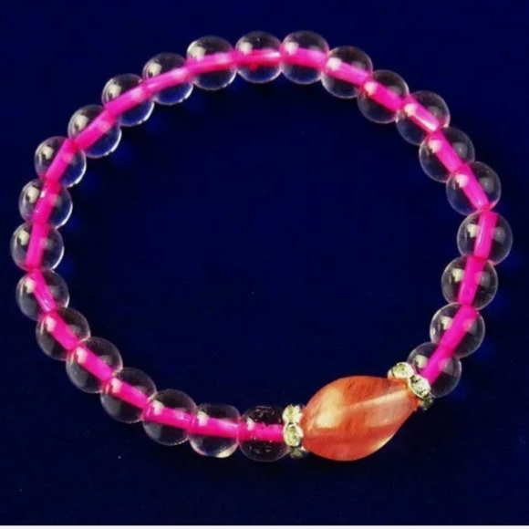 New White Crystal Ball Red Cherry Quartz Bracelet. - Picture 1 of 6